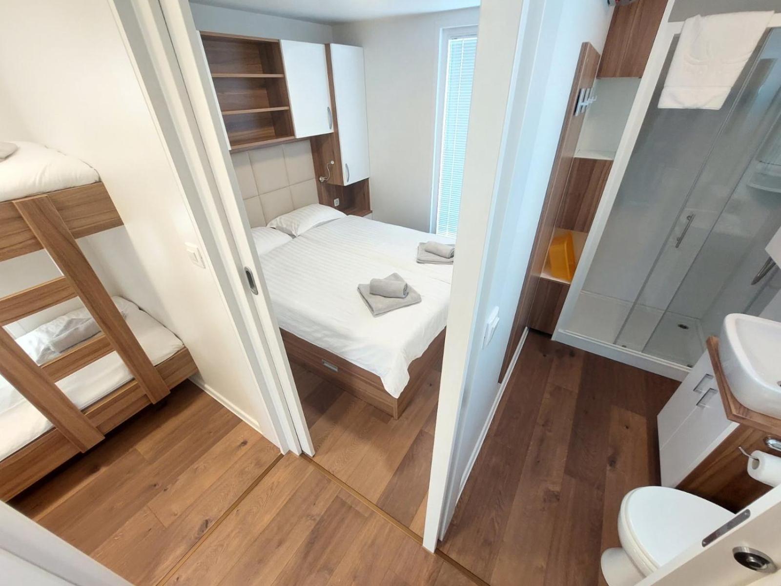 Villa House Boat Oliva - Floating House Pola Esterno foto
