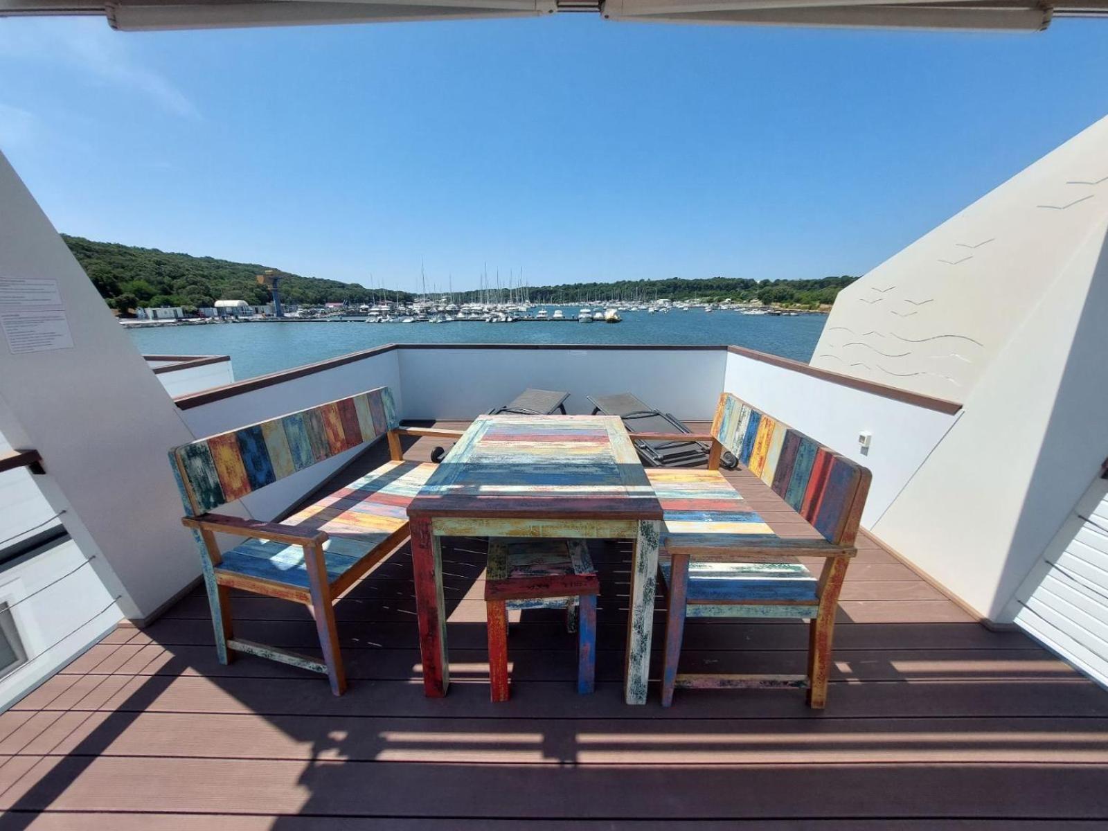 Villa House Boat Oliva - Floating House Pola Esterno foto